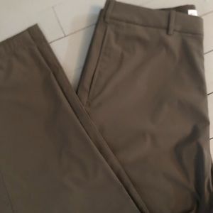 Army green men’s stretch pants 34/31